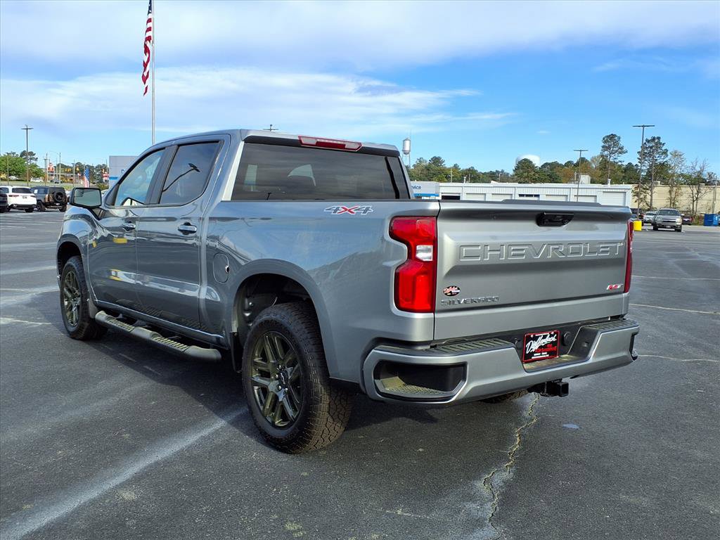 Used 2025 Chevrolet Silverado 1500 RST w/ Protection Package image 17