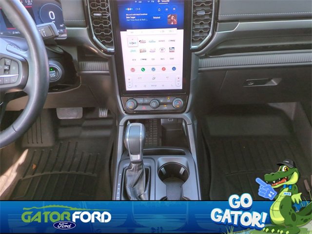 Used 2024 Ford Ranger Lariat w/ Trailer Tow Package image 19