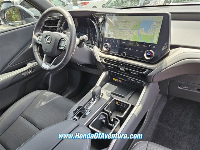 Used 2024 Lexus TX 350 FWD image 17