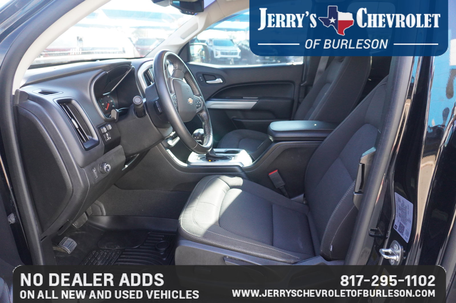 Used 2021 Chevrolet Colorado LT w/ Safety Package RWD image 11