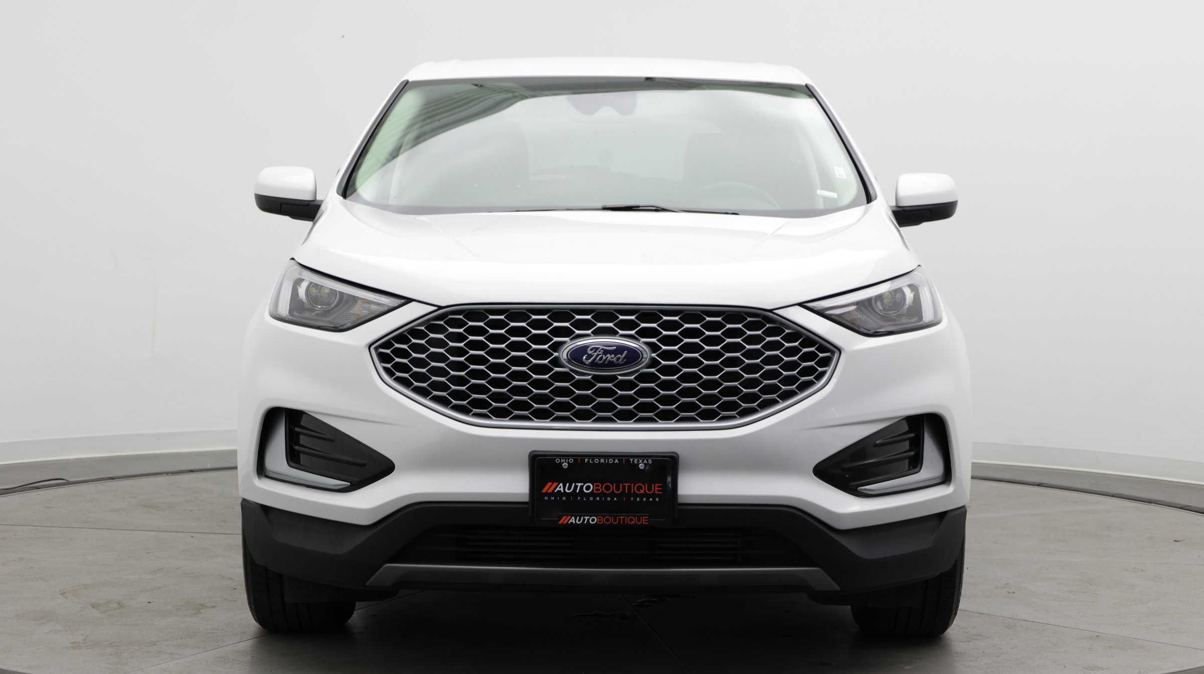 Used 2024 Ford Edge SEL AWD/4WD image 2