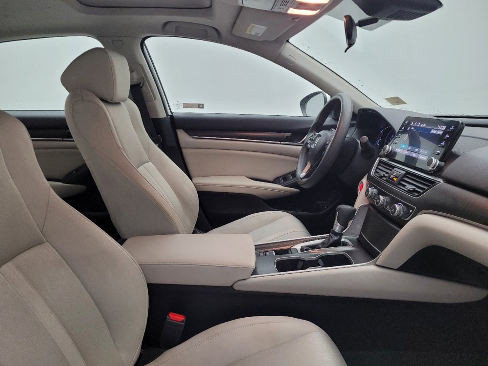 Used 2018 Honda Accord EX image 21
