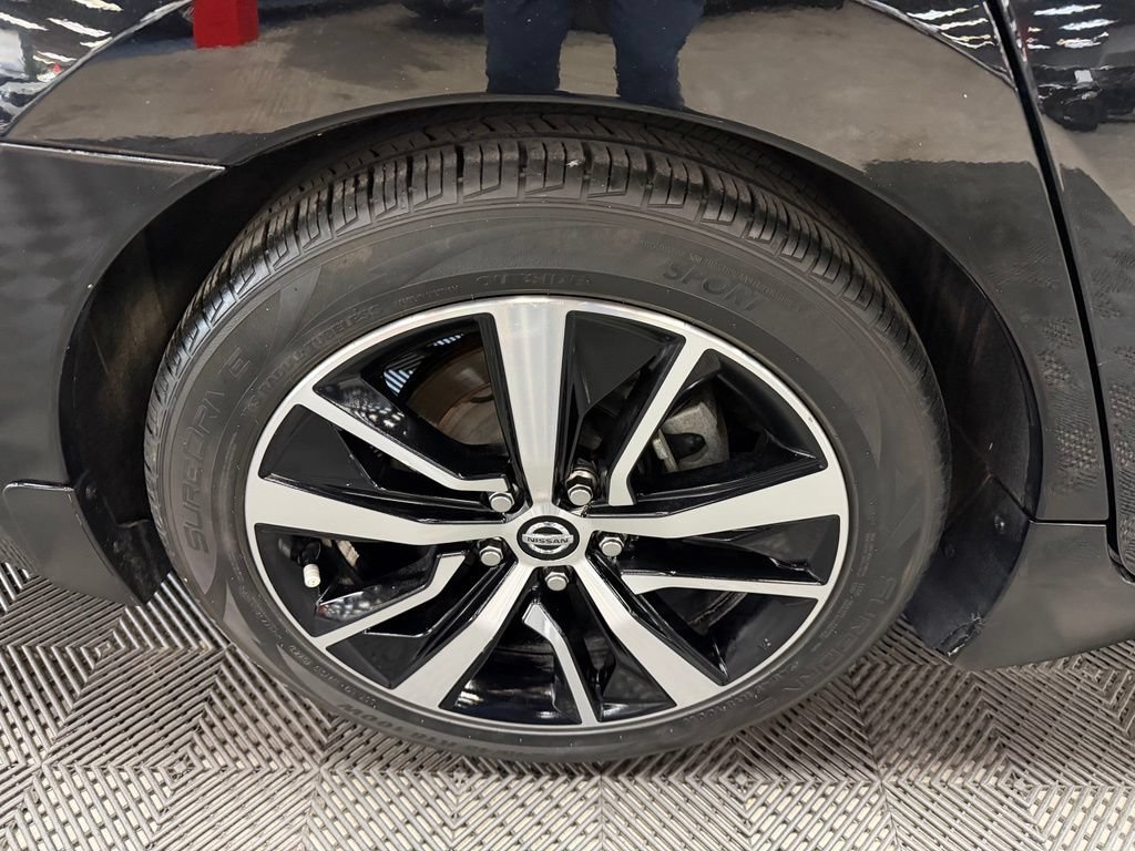 Used 2021 Nissan Maxima 3.5 SV w/ Floor Mat Group FWD image 18