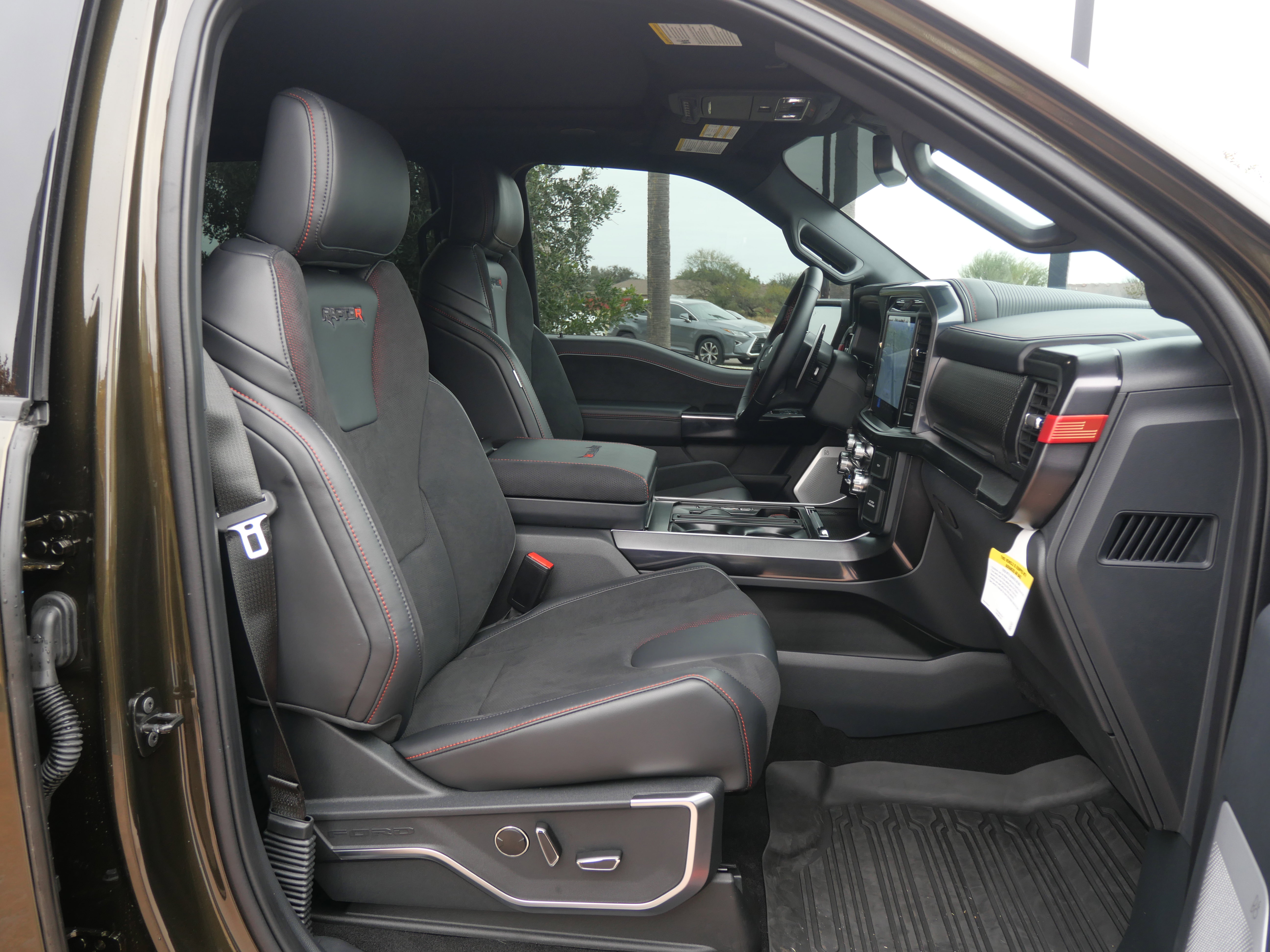 Used 2025 Ford F150 Raptor w/ Equipment Group 803A Raptor R image 16