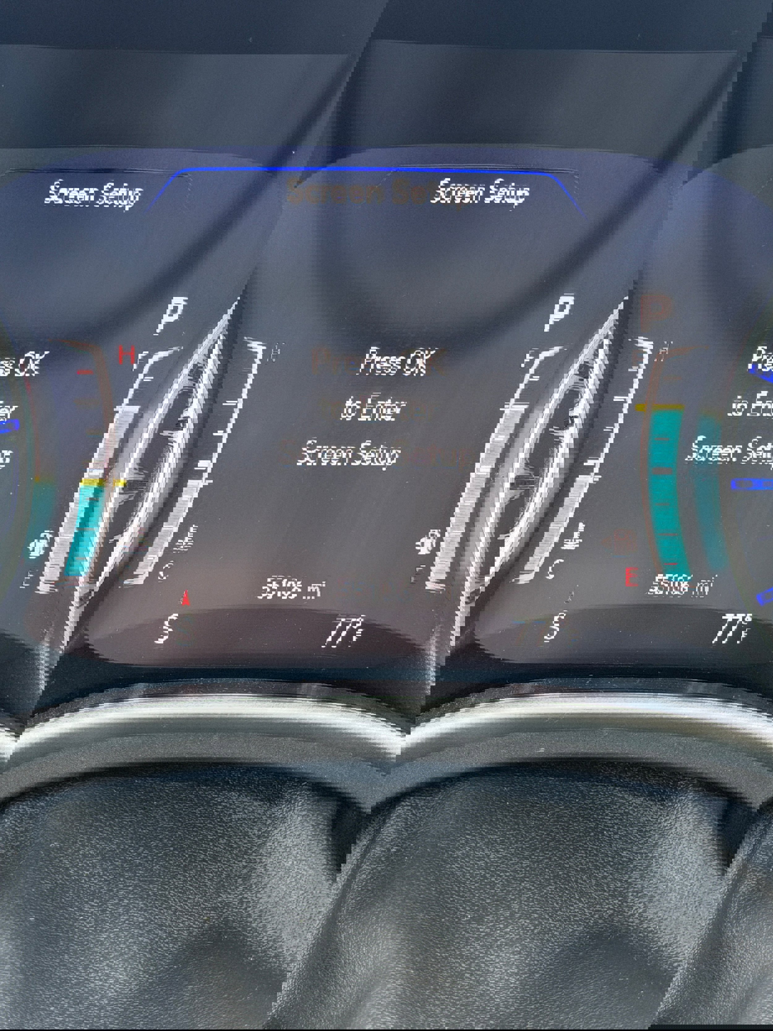 Used 2024 Chrysler Pacifica Touring-L image 5