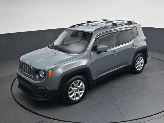 Used 2016 Jeep Renegade Latitude FWD image 29