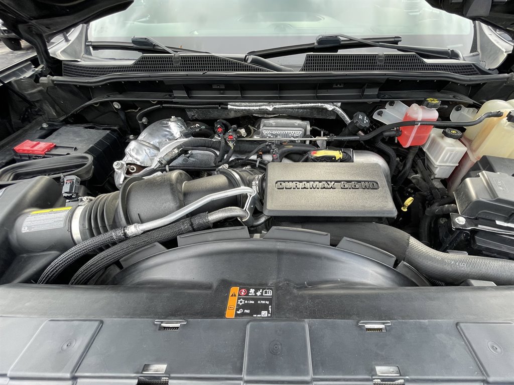 Used 2022 Chevrolet Silverado 3500 High Country w/ Safety Package II image 7