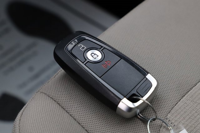 Used 2020 Ford EcoSport SE w/ SE Convenience Package image 34