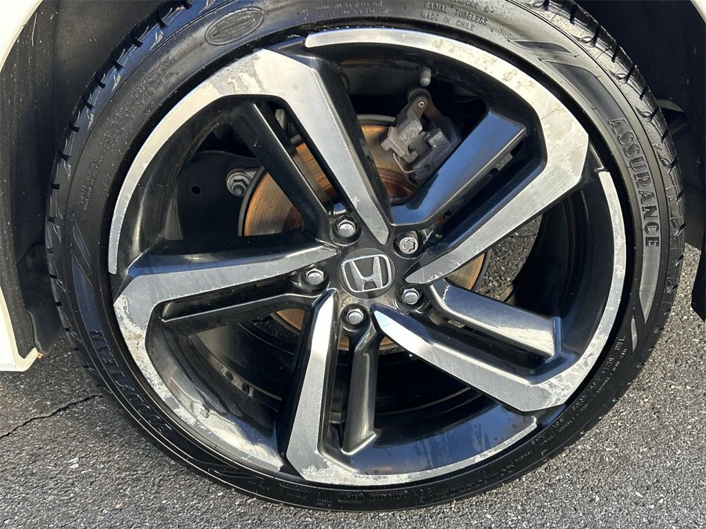 Used 2018 Honda Accord LX image 12