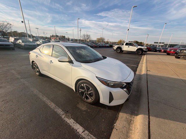 Used 2025 Nissan Sentra SV FWD image 6