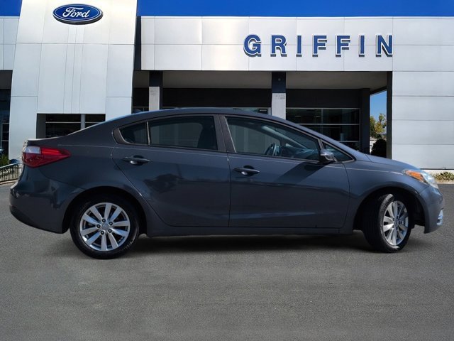 Used 2016 Kia Forte LX w/ LX Popular Plus Package image 3