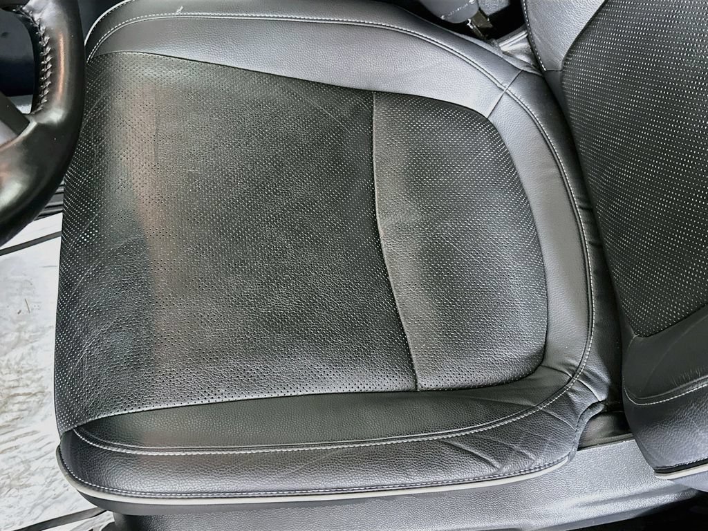 Used 2023 Honda Odyssey Elite image 20
