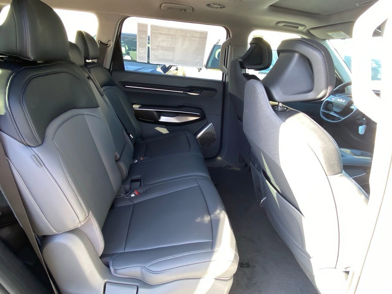 New 2026 Kia EV9 Light image 20