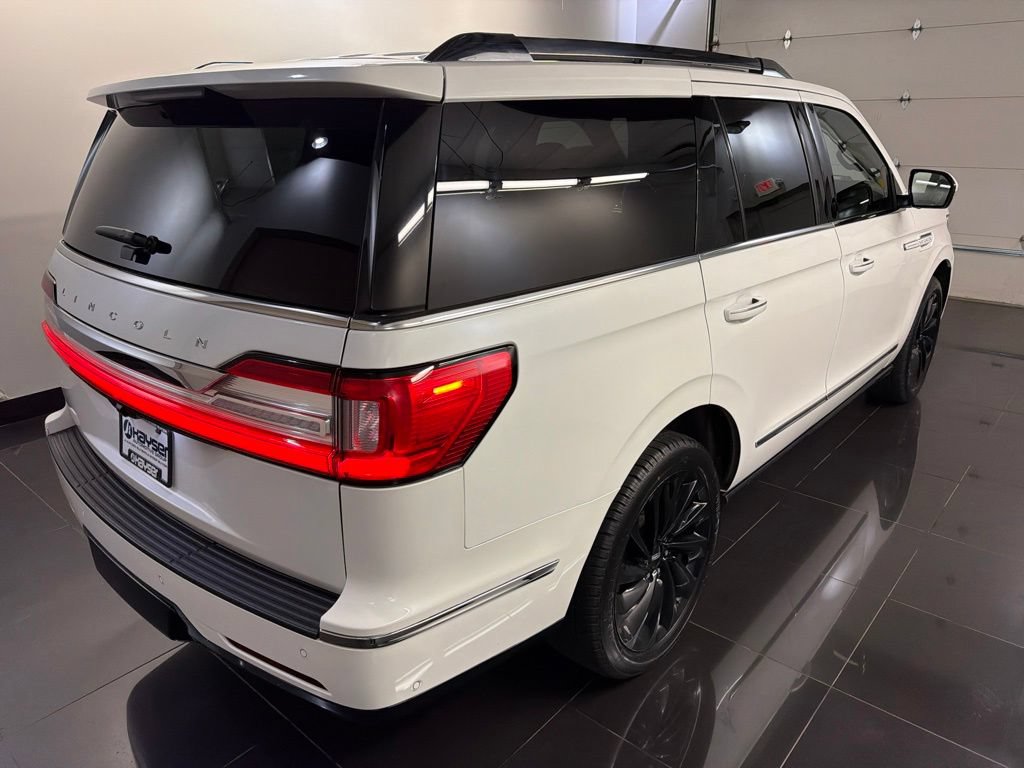 Certified 2021 Lincoln Navigator Reserve AWD/4WD image 6
