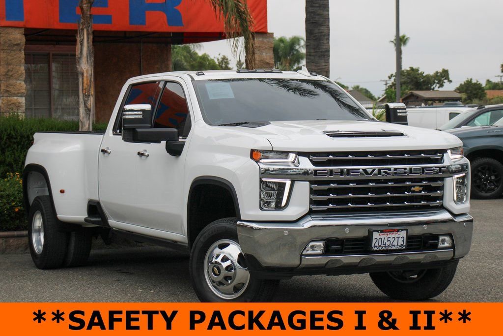 Used 2023 Chevrolet Silverado 3500 LTZ w/ LTZ Convenience Package AWD/4WD image 2