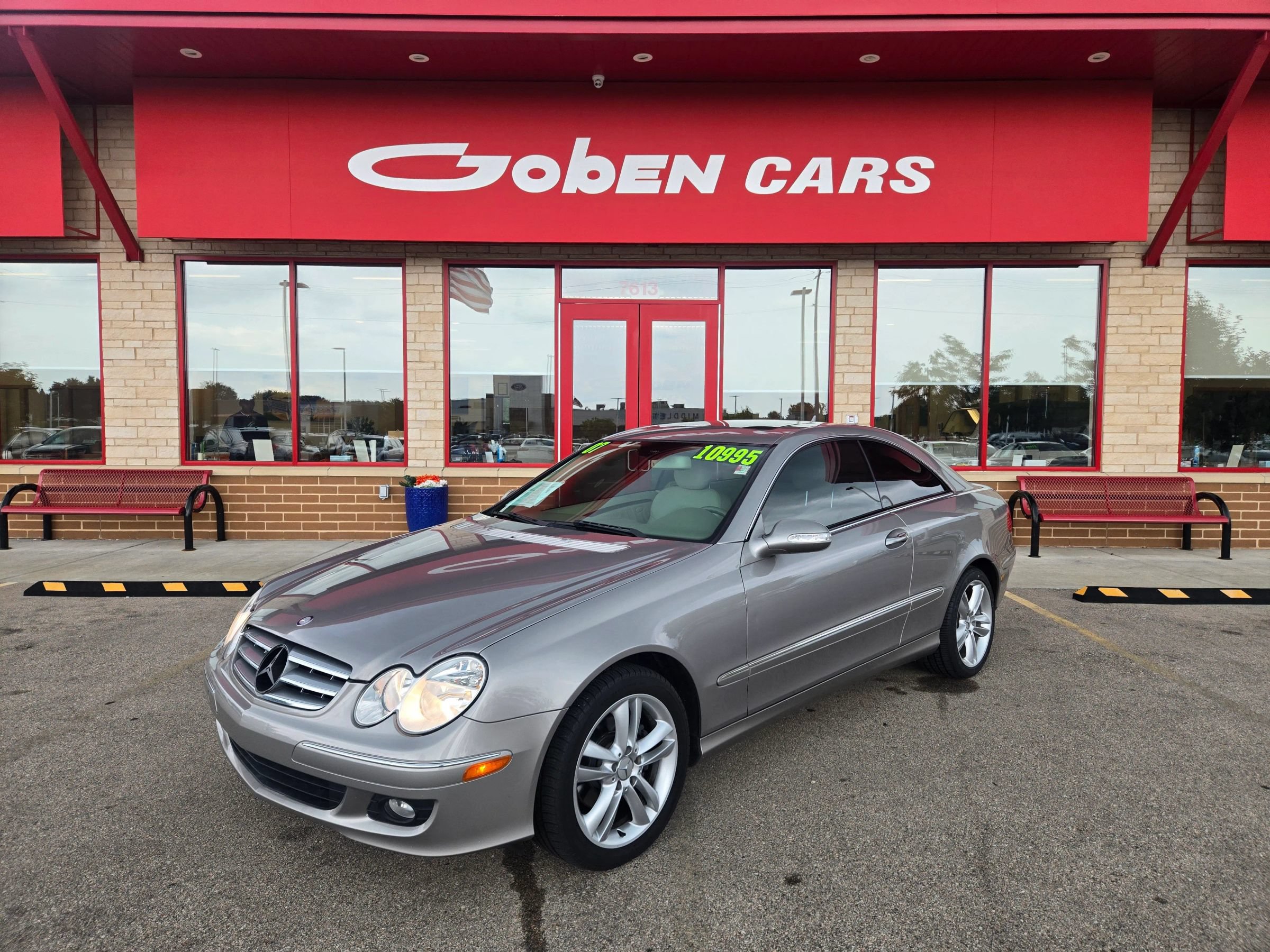 Used 2007 Mercedes-Benz CLK 350 Coupe image 1