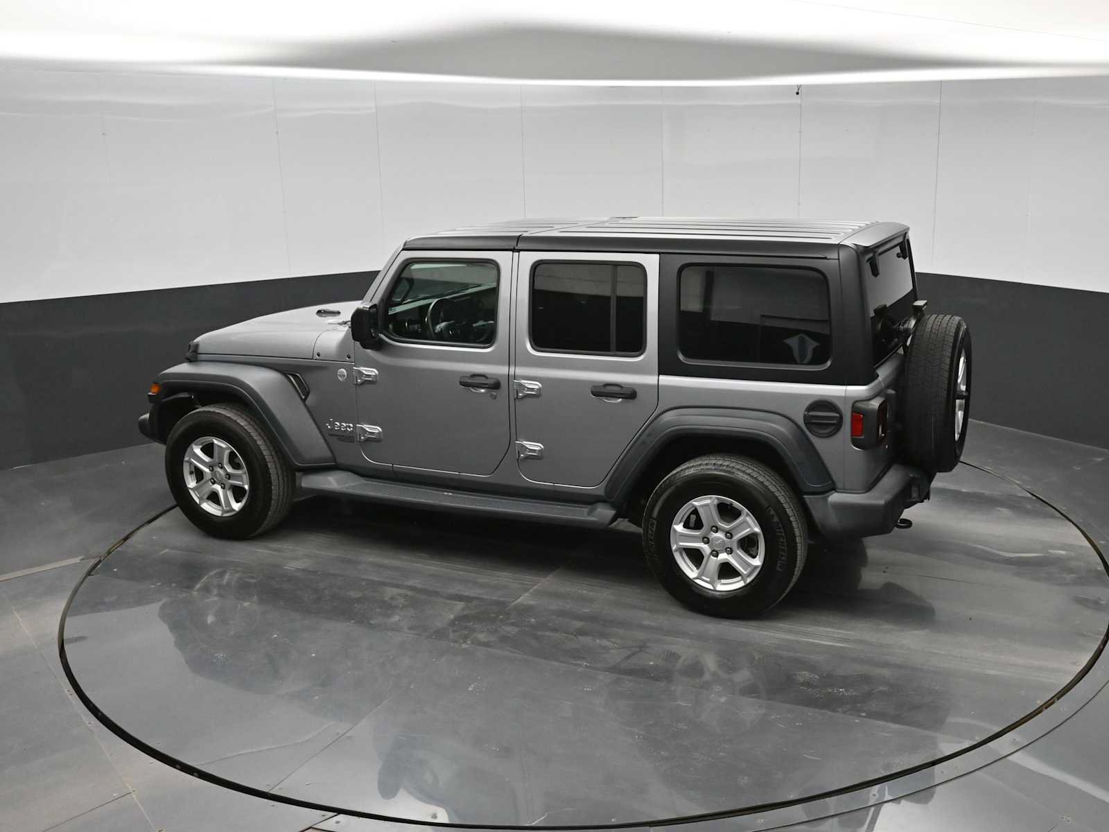 Used 2018 Jeep Wrangler Unlimited Sport S AWD/4WD image 27
