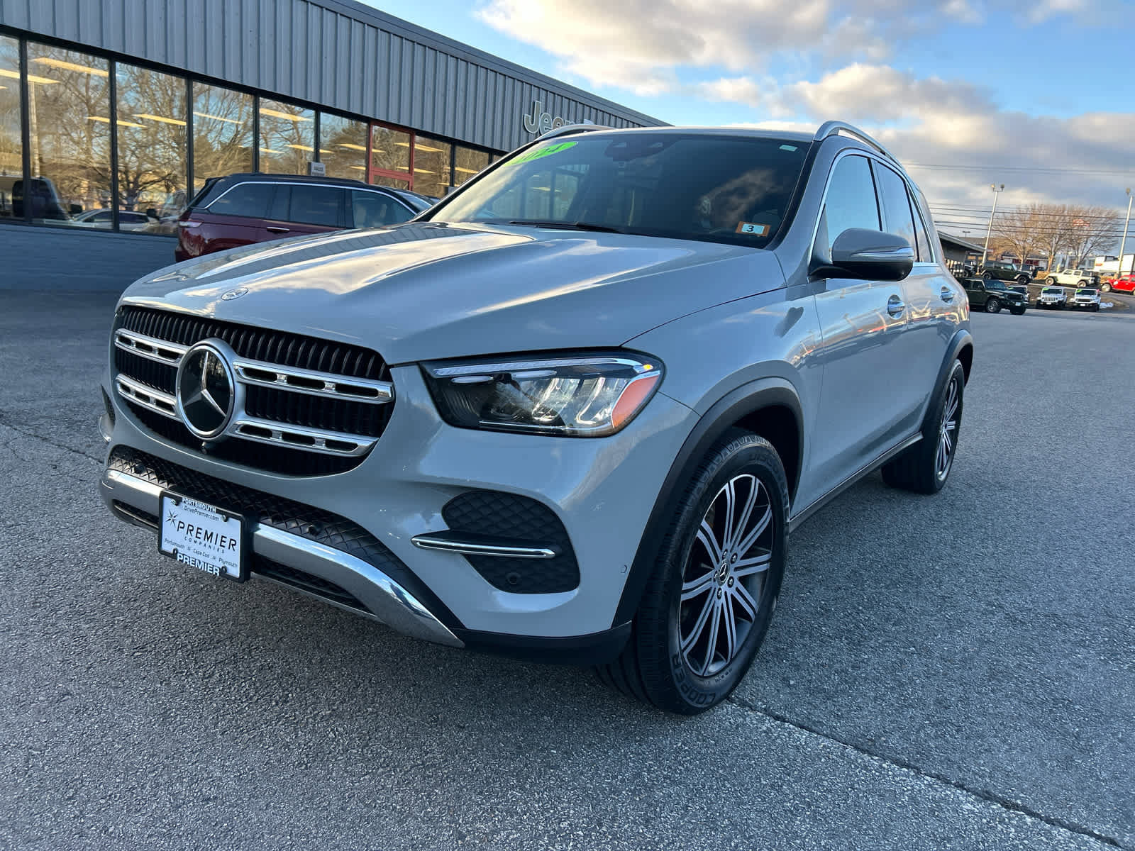 Used 2024 Mercedes-Benz GLE 350 4MATIC image 13