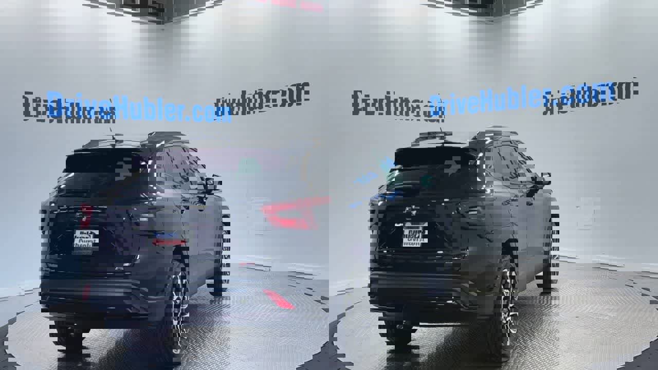 Used 2025 Chevrolet Trax RS w/ Sunroof Package image 3