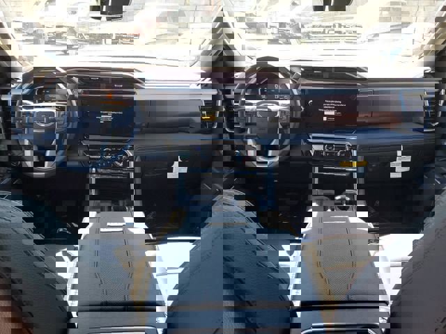 New 2026 GMC Sierra 2500 Denali w/ Denali Reserve Package image 13