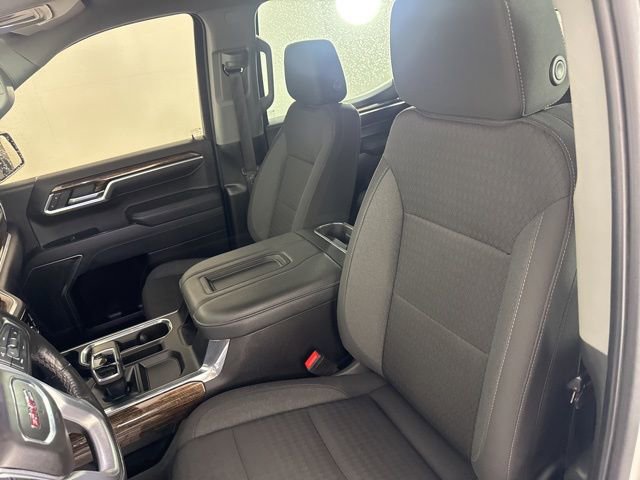 Used 2022 GMC Sierra 1500 Elevation w/ LPO, Elevation Black Package AWD/4WD image 23