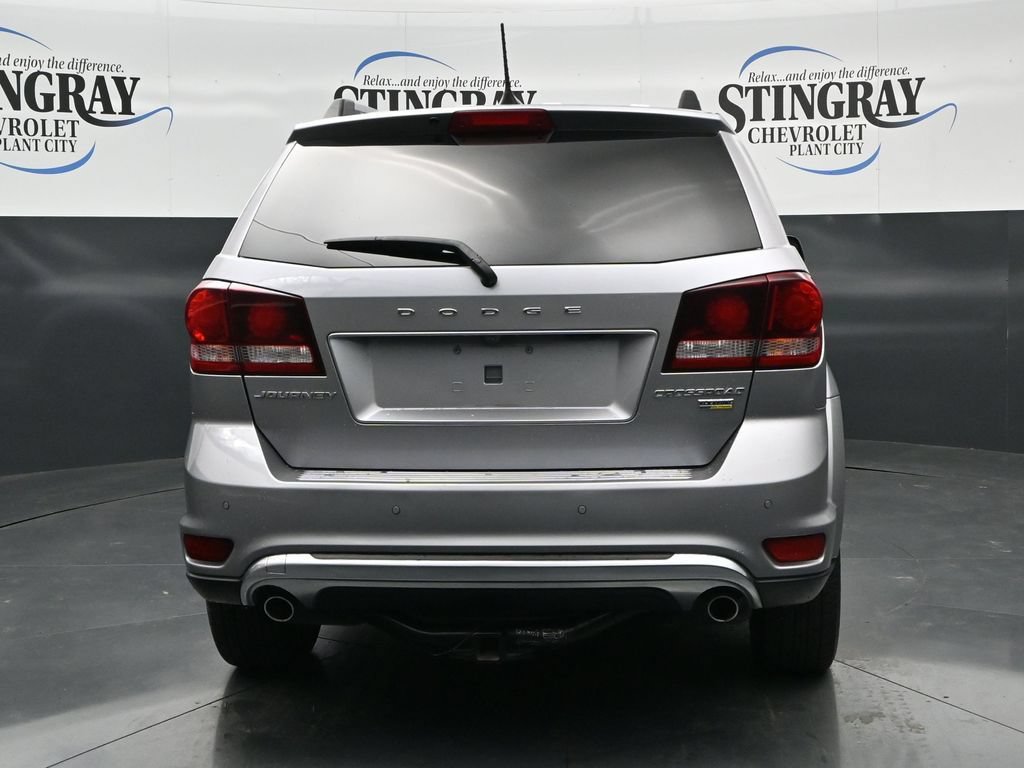 Used 2018 Dodge Journey Crossroad w/ Nav & Sun Group FWD image 6