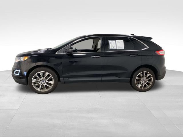 Used 2017 Ford Edge Titanium w/ Technology Package image 2