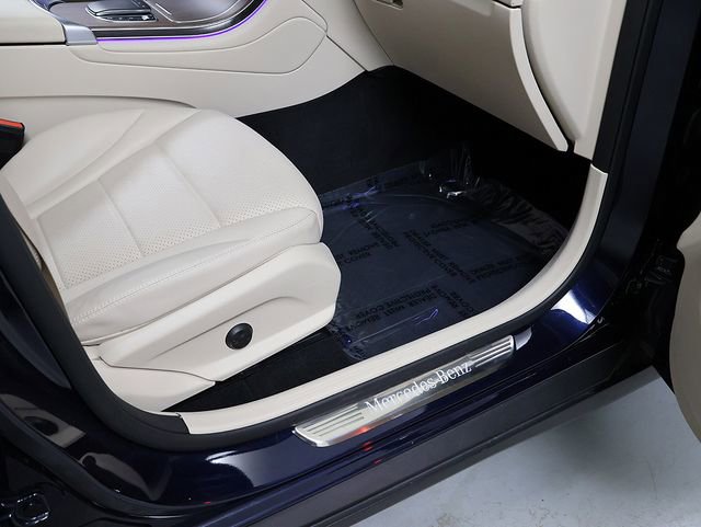 Certified 2022 Mercedes-Benz GLC 300 4MATIC image 37