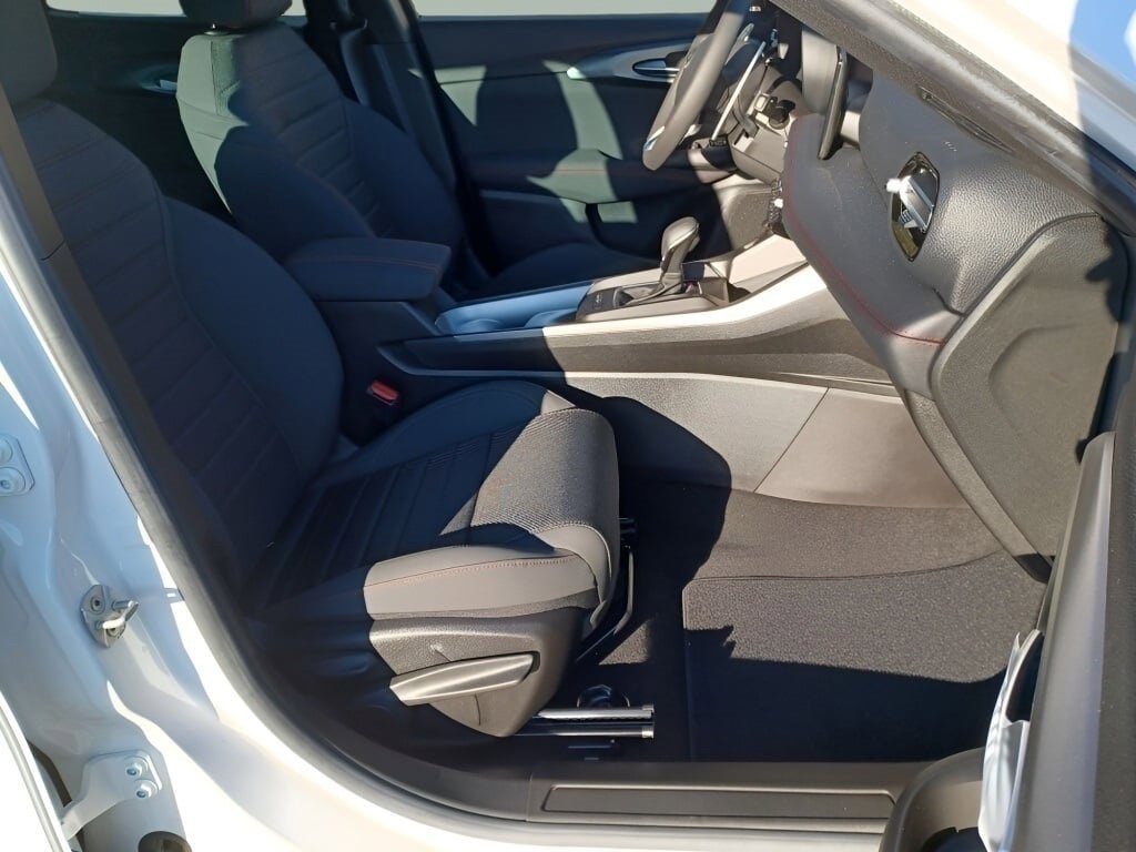 New 2024 Dodge Hornet R/T w/ R/T Blacktop Package image 6