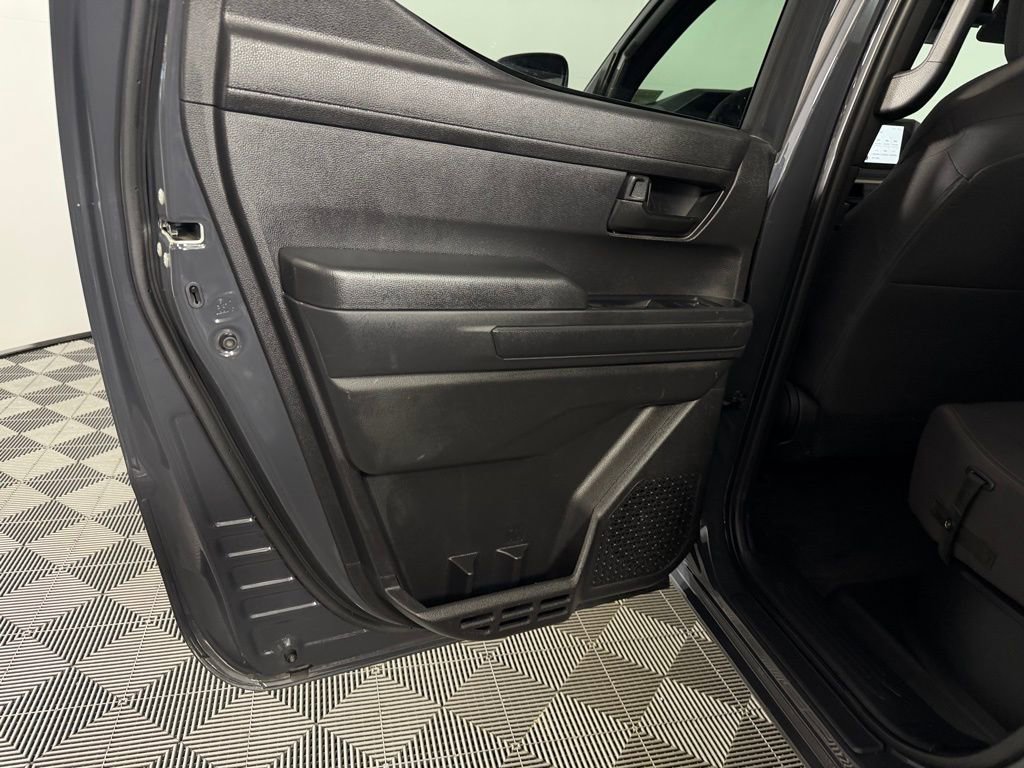 Used 2025 Toyota Tacoma SR image 24