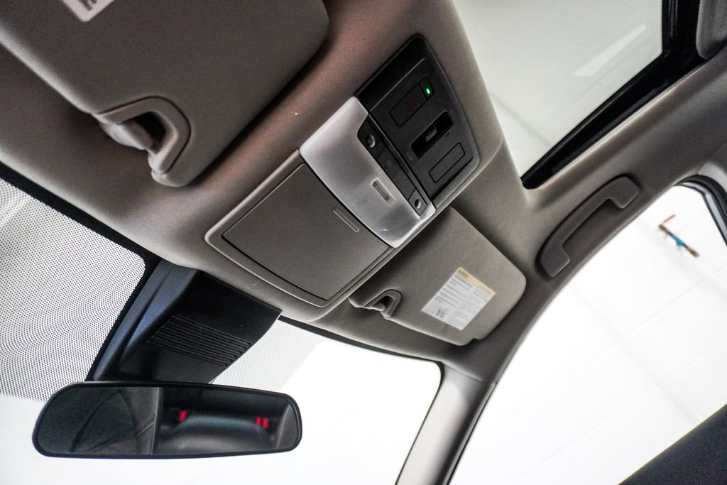 Used 2024 Nissan Altima 2.5 SR w/ SR Premium Package image 29