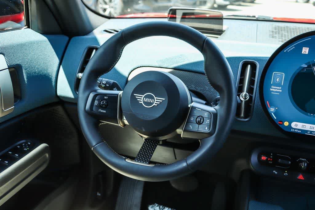 Used 2025 MINI Cooper Countryman SE AWD/4WD image 14