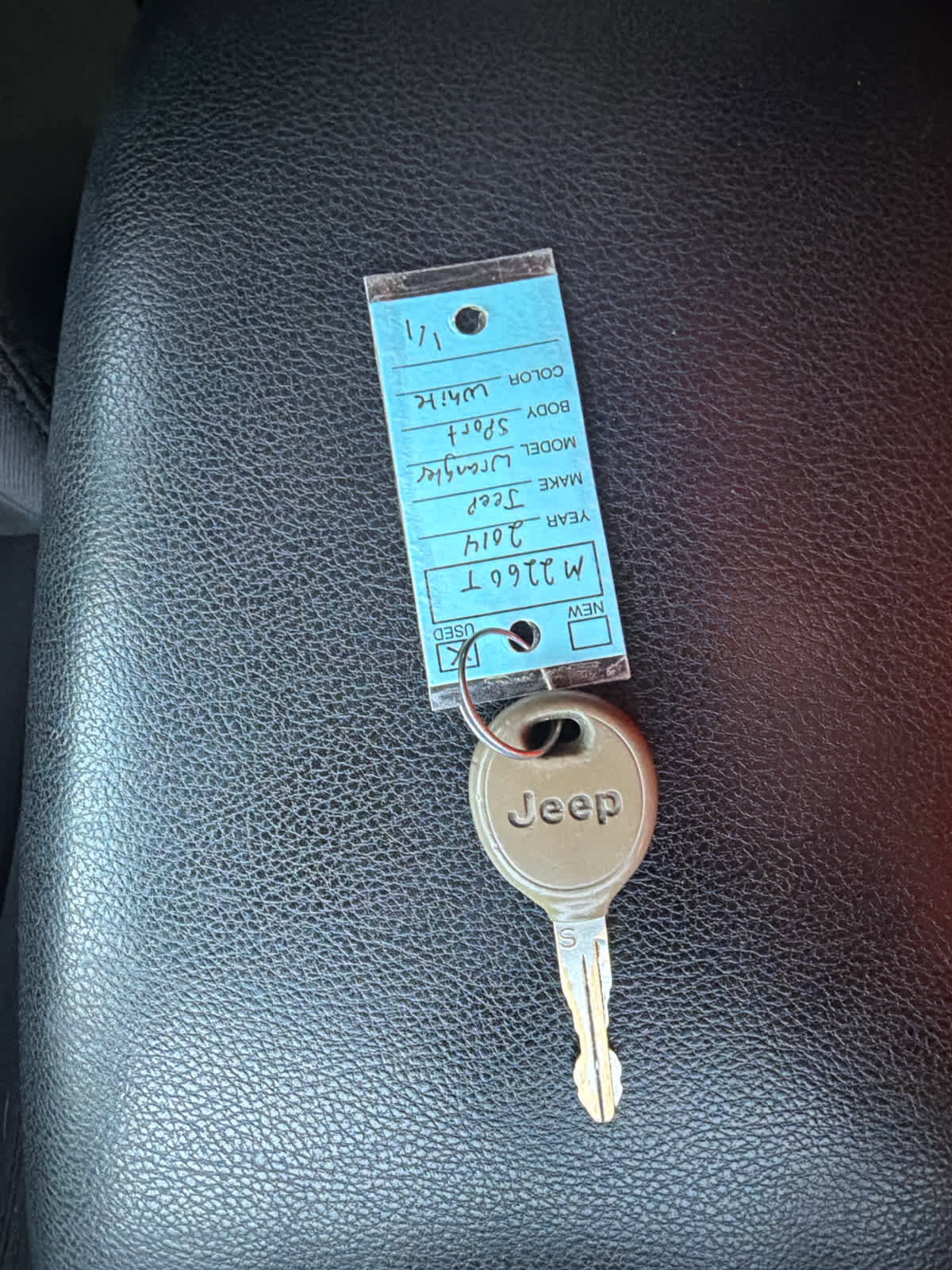 Used 2014 Jeep Wrangler Unlimited Sport w/ Connectivity Group image 28