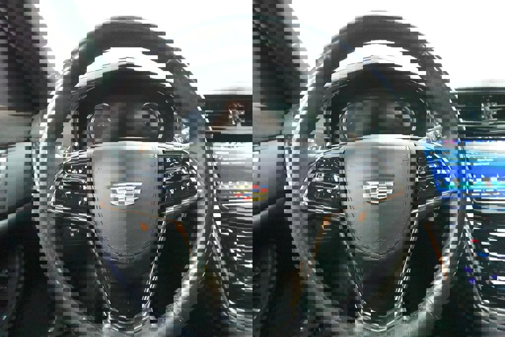 Used 2016 Cadillac CTS Premium image 13