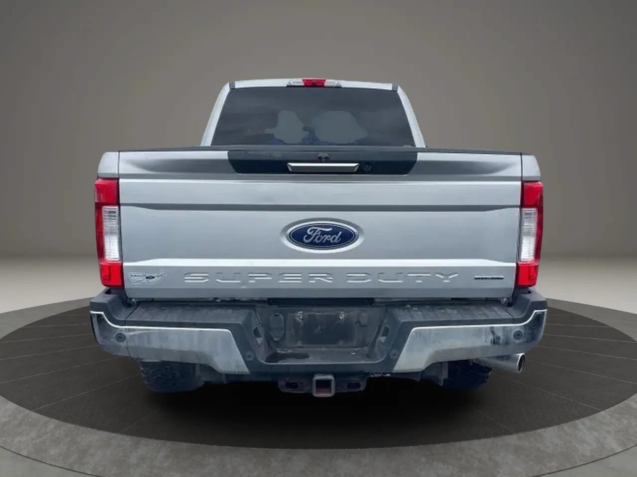 Used 2017 Ford F350 XLT AWD/4WD image 3
