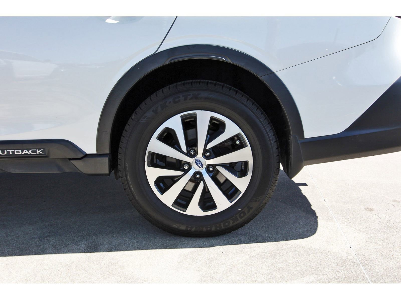 Used 2022 Subaru Outback Premium image 32