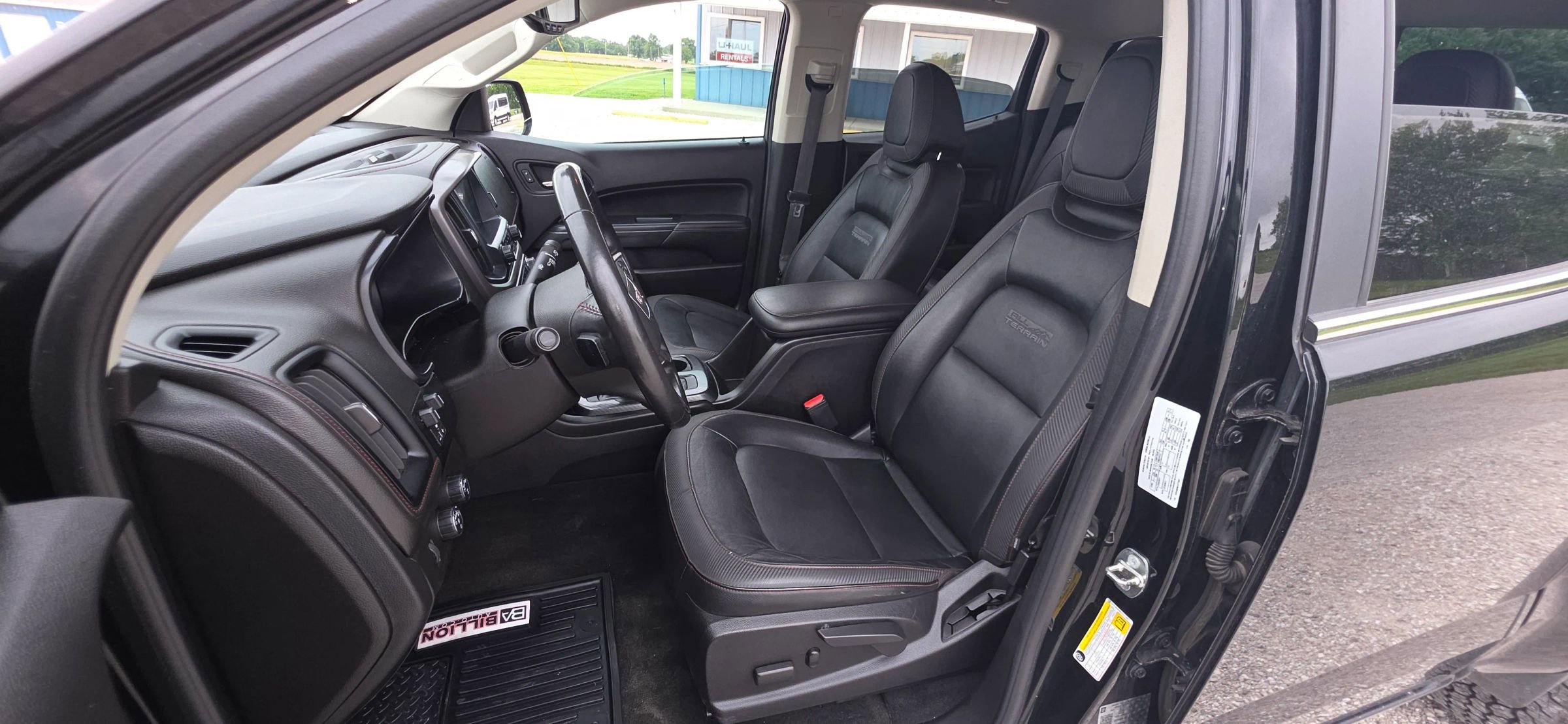 Used 2018 GMC Canyon All Terrain w/ Trailering Package AWD/4WD image 9