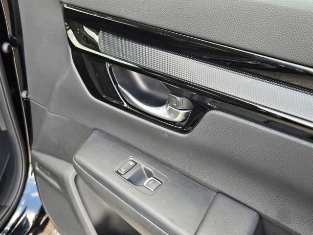 Used 2025 Honda CR-V EX-L image 28