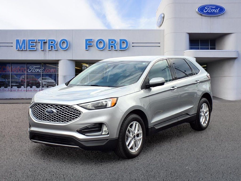 Certified 2023 Ford Edge SEL w/ Convenience Package AWD/4WD image 7