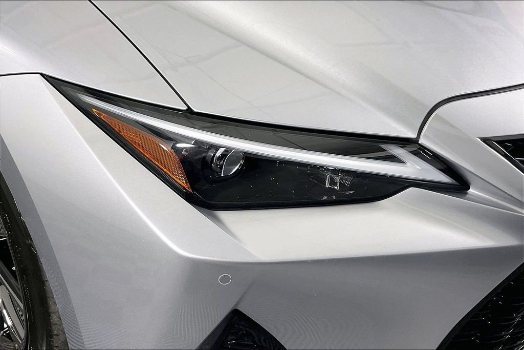 Used 2025 Lexus IS 350 F Sport w/ Accessory Package RWD image 36