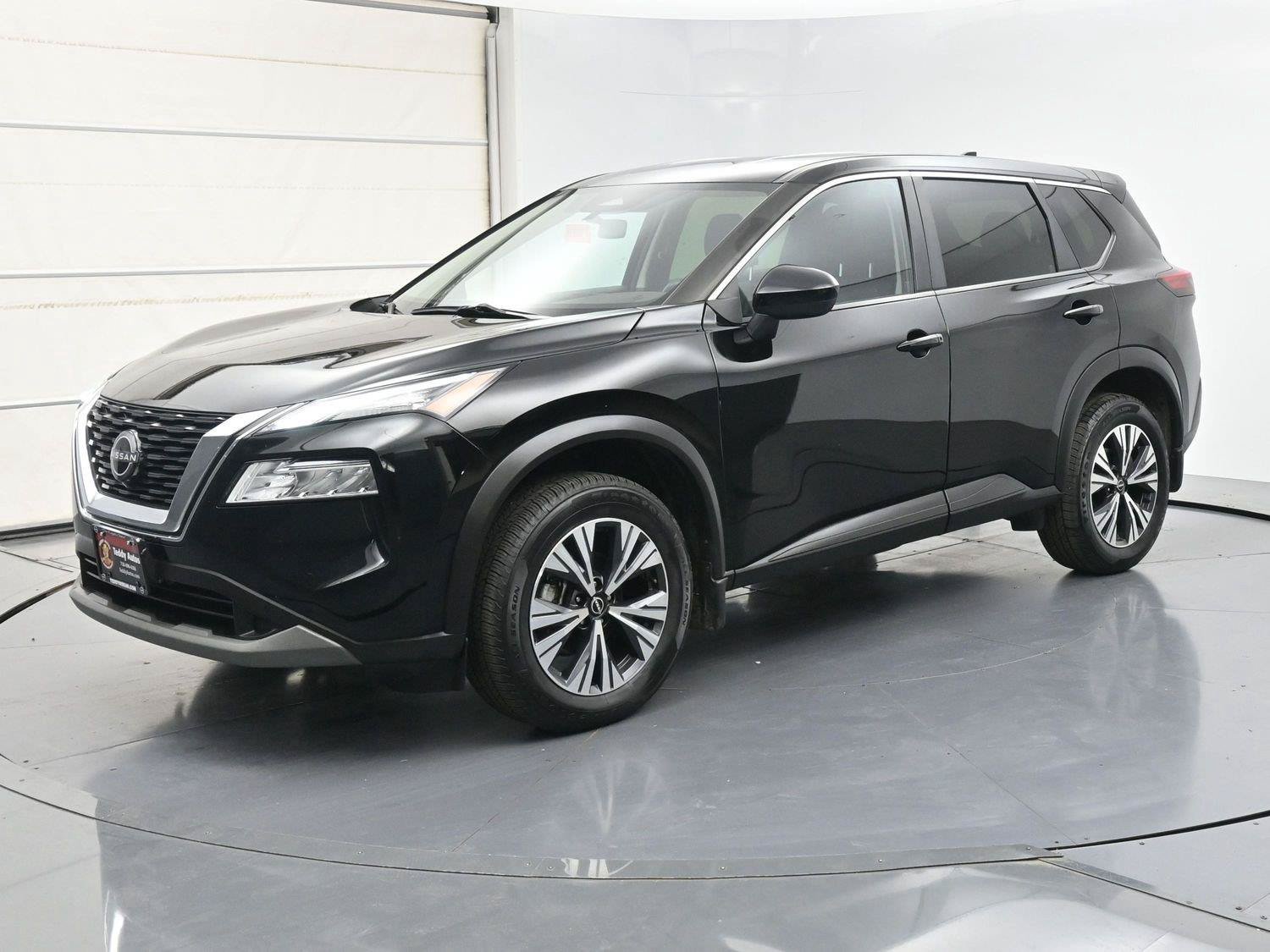 Used 2023 Nissan Rogue SV AWD/4WD image 1