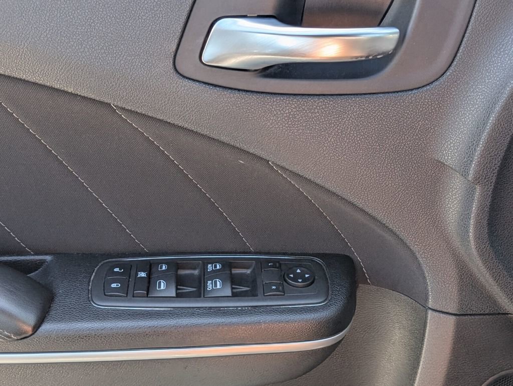 Certified 2022 Dodge Charger SXT image 27