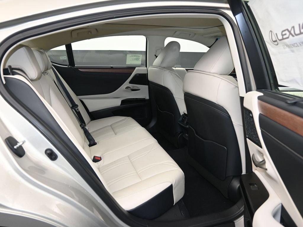 Certified 2025 Lexus ES 350 Ultra Luxury FWD image 10