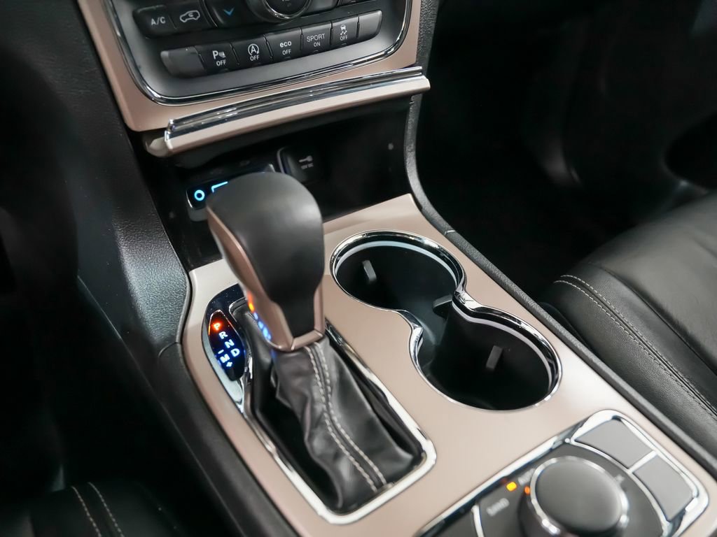 Used 2016 Jeep Grand Cherokee Limited image 30