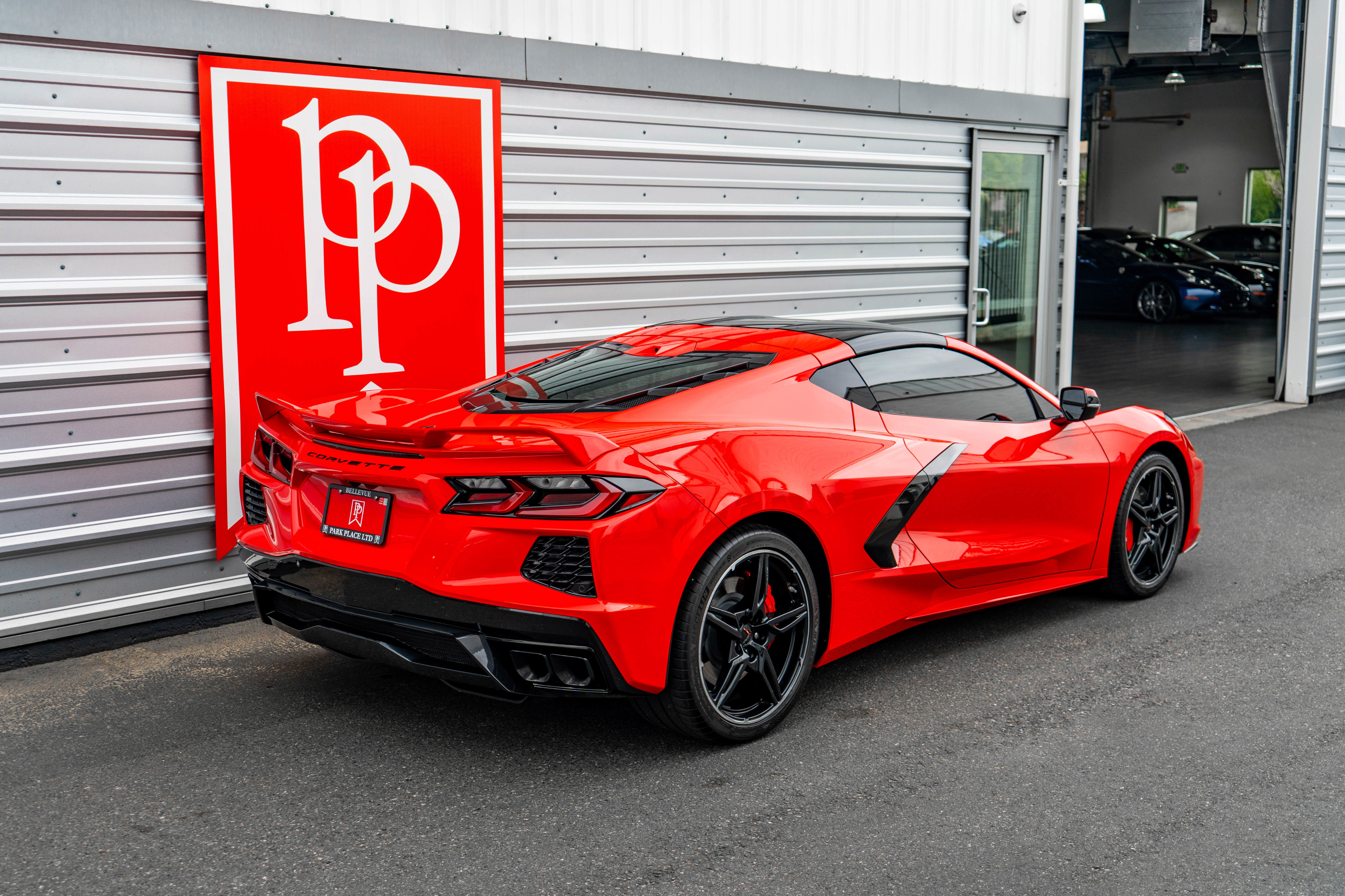 Used 2024 Chevrolet Corvette Stingray Premium Cpe w/ Z51 Performance Package RWD image 40