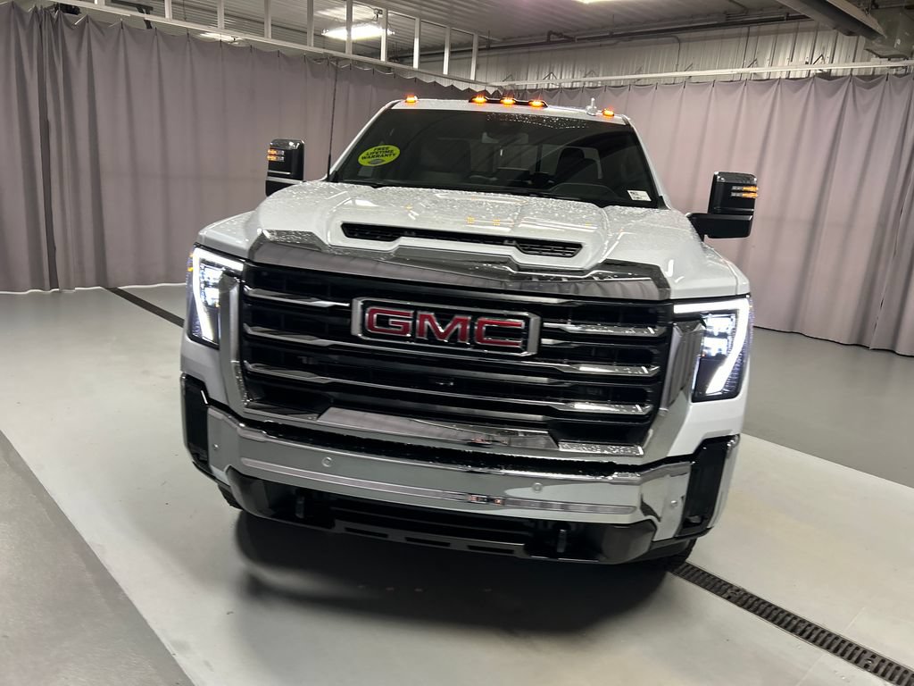 New 2026 GMC Sierra 2500 SLT w/ SLT Premium Package AWD/4WD image 2