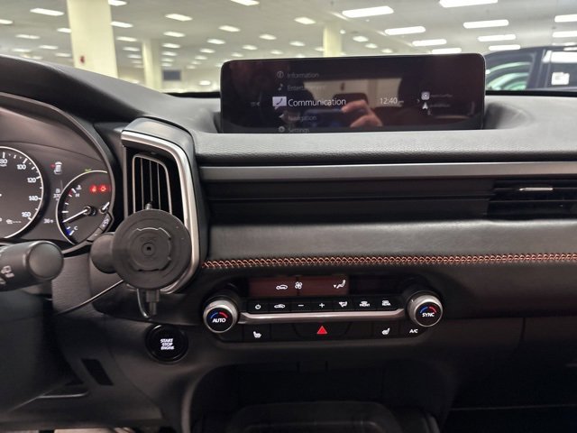 Used 2024 MAZDA CX-50 Meridian Edition w/ Apex Package image 21