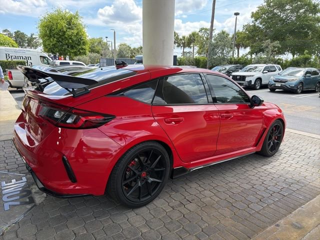 Used 2024 Honda Civic Type R image 5