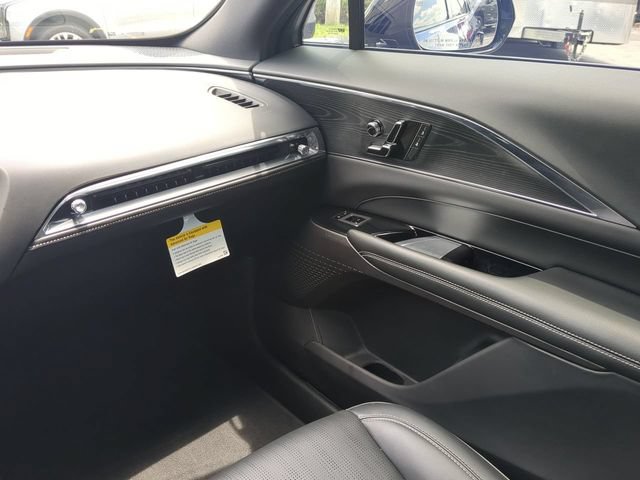 Used 2024 Cadillac Lyriq Sport RWD image 20