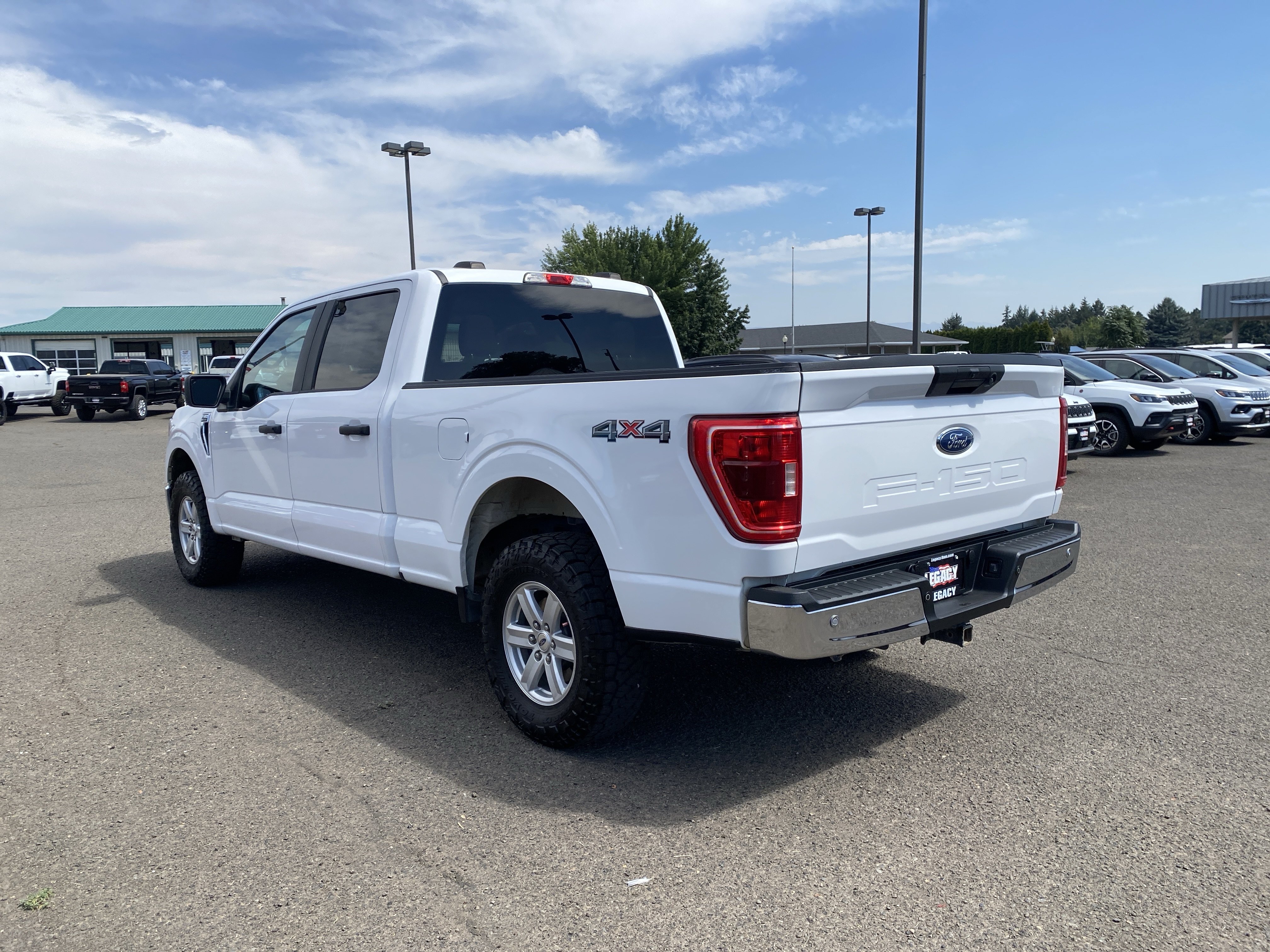 Used 2022 Ford F150 XLT w/ Trailer Tow Package AWD/4WD image 5